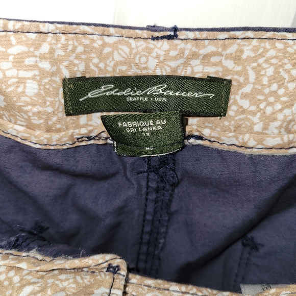Eddie Bauer Navy Shorts - Picture 4 of 4